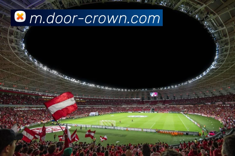 皇冠体育APP 封面图